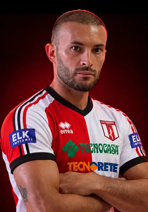 Matteo Aresu, centrocampista