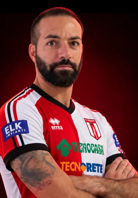 Totò Bruno, difensore